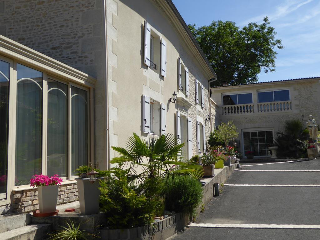 جوانيه - كلان Les Orchidees Chambre Hotes Futuroscope Chasseneuil Poitiers المظهر الخارجي الصورة